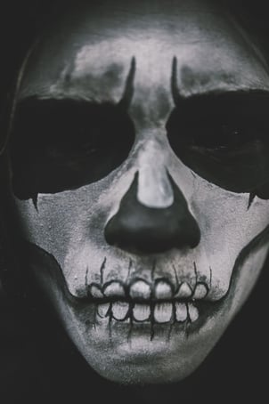 garage haunted house