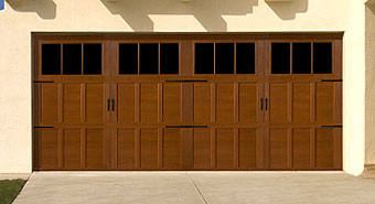 carriage-house-garage-doors-9700.jpg